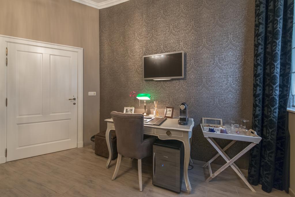 Boutique Hotel Caelus VII Tongeren Exterior foto